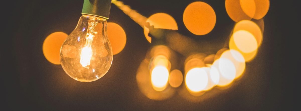 A string of light bulbs
